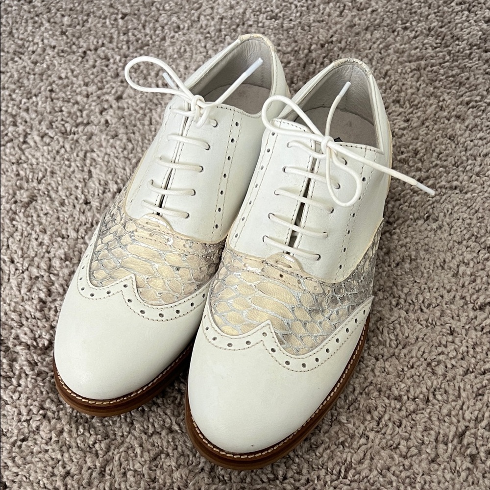 Lambda Waterproof Handmade White Golf Shoes